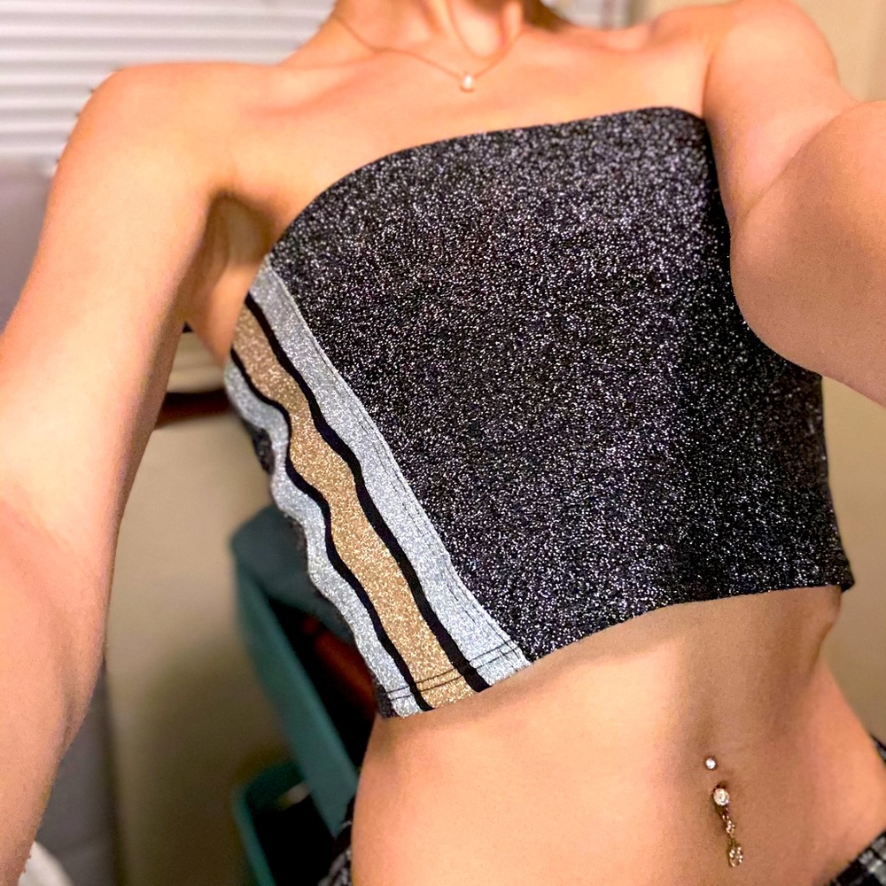 PINK/VS crop top glittery!